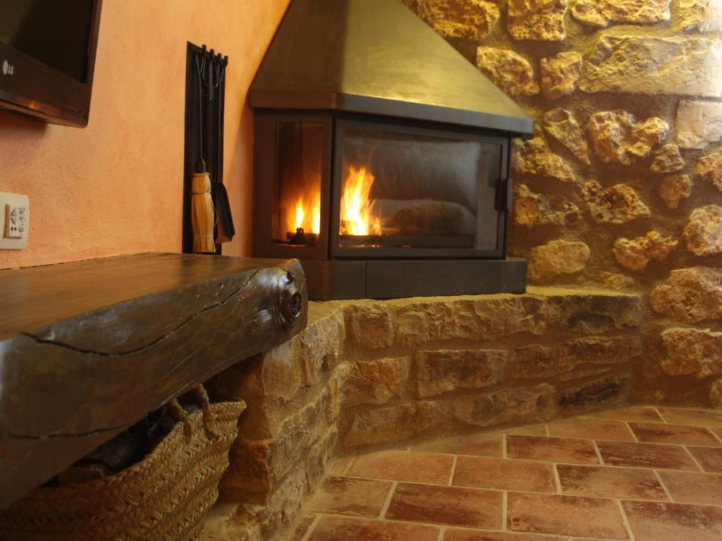 Gasthaus Font D'En Torres Solo Adultos Morella Exterior foto