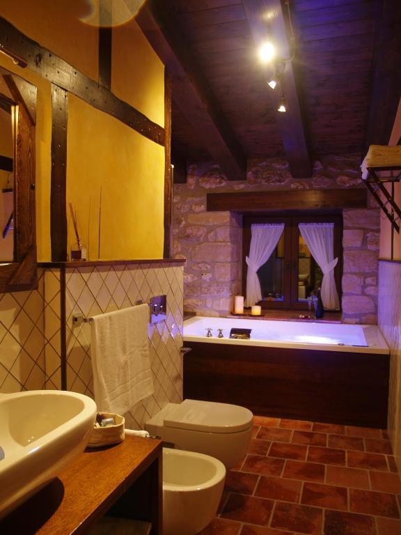 Gasthaus Font D'En Torres Solo Adultos Morella Exterior foto